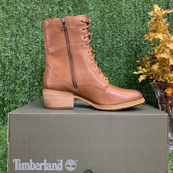 TIMBERLAND WOMEN'S SUTHERLIN BAY LEATHER BOOTS - Picture 2 of 9